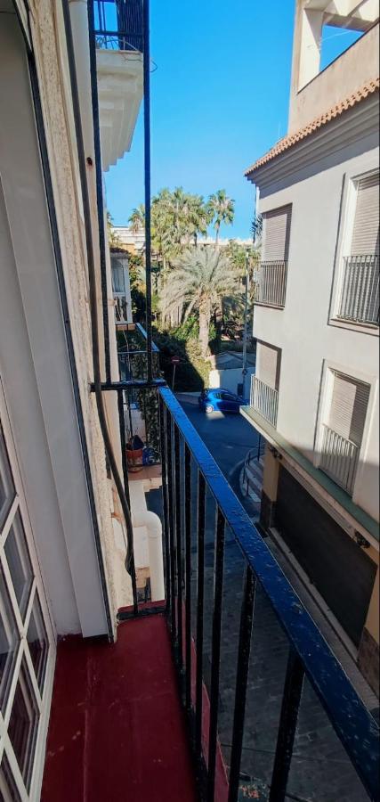 Apartamentos Ana'S Cozy Inns Torremolinos Exteriör bild