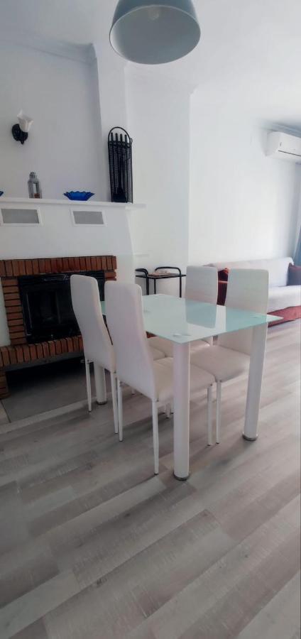 Apartamentos Ana'S Cozy Inns Torremolinos Exteriör bild